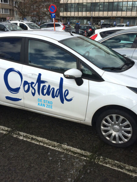Bestickering auto Oostende
